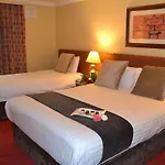 Hotel Hamlet Court Johnstown Bridge