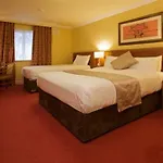 Hamlet Court Hotel