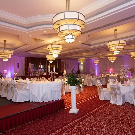 Ξενοδοχείο Hamlet Court 3*