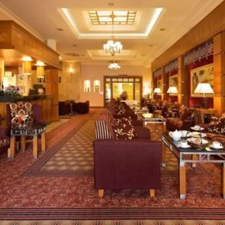 Ξενοδοχείο Hamlet Court 3*