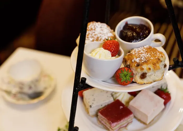 מלון Hamlet Court Johnstown Bridge