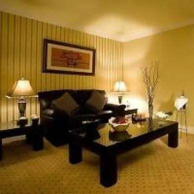 Hotel Hamlet Court 3*