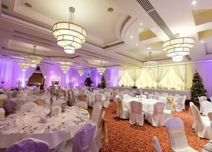 Hamlet Court Johnstown Bridge