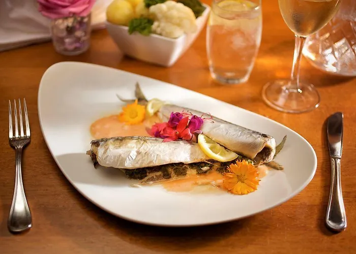 Hamlet Court מלון Johnstown Bridge